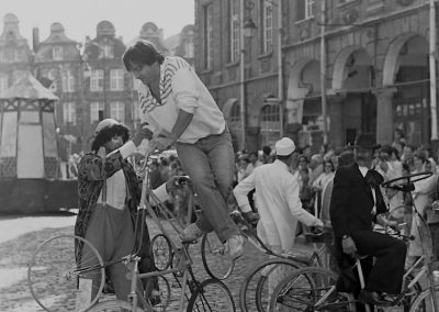Carnaval Arras cascadeurs à vélo années 76/80