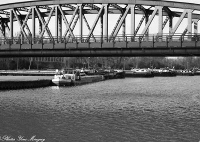 Marche en direction Pont fluvial des Dorignies Douai
